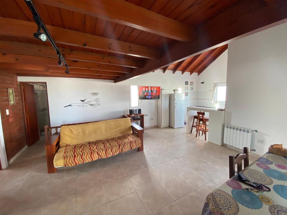 Hermosa Casa Sobre La Playa En Mar Chiquita, Bs As Holiday home *